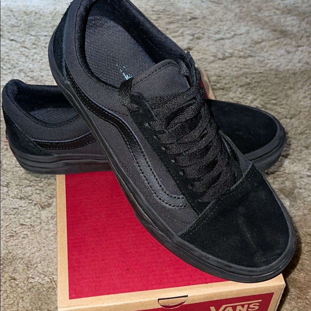 VANS Black Sneakers
